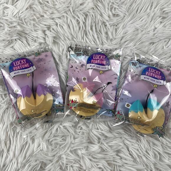 Set of (3) Lucky Fortune charm bracelets. NEW - Picture 3 of 4